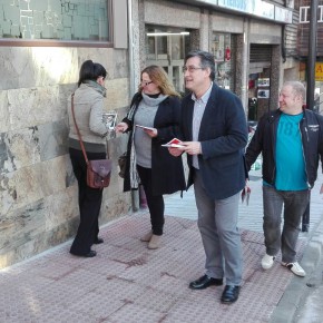 Prendes pide huir del “viejo discurso de los rojos y los azules”