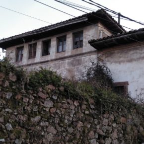 Cs alerta sobre el estado de abandono del Palacio de los León-Falcón en Miranda, y de la capilla de San Roque y Santa Apolonia en Villalegre