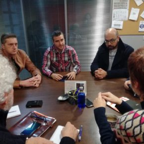 Ciudadanos Avilés se reúne con el comité de empresa de Alu Ibérica, que reclama el arranque en el plazo de un año de una de las serie de electrolisis  