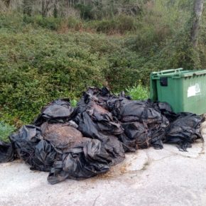 Ciudadanos Colunga impulsa la recogida de plásticos ganaderos en el concejo
