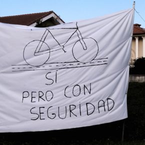 Ciudadanos Siero exige al equipo de gobierno que aclare a los vecinos de la Avenida Conde Santa Bárbara de Lugones, quién debe asumir la responsabilidad en caso de atropello en el carril mixto