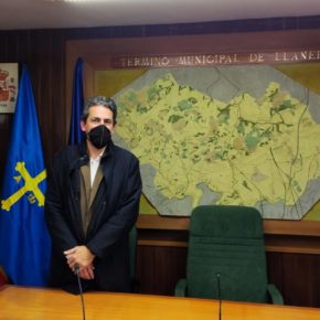 Manrique Pérez toma posesión como nuevo concejal de Ciudadanos en el Ayuntamiento de Llanera